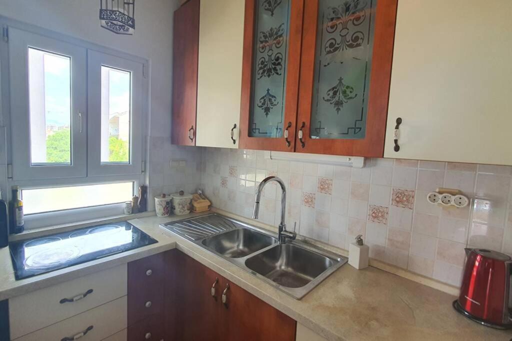 Apartment Diva Deluxe Podstrana Bagian luar foto