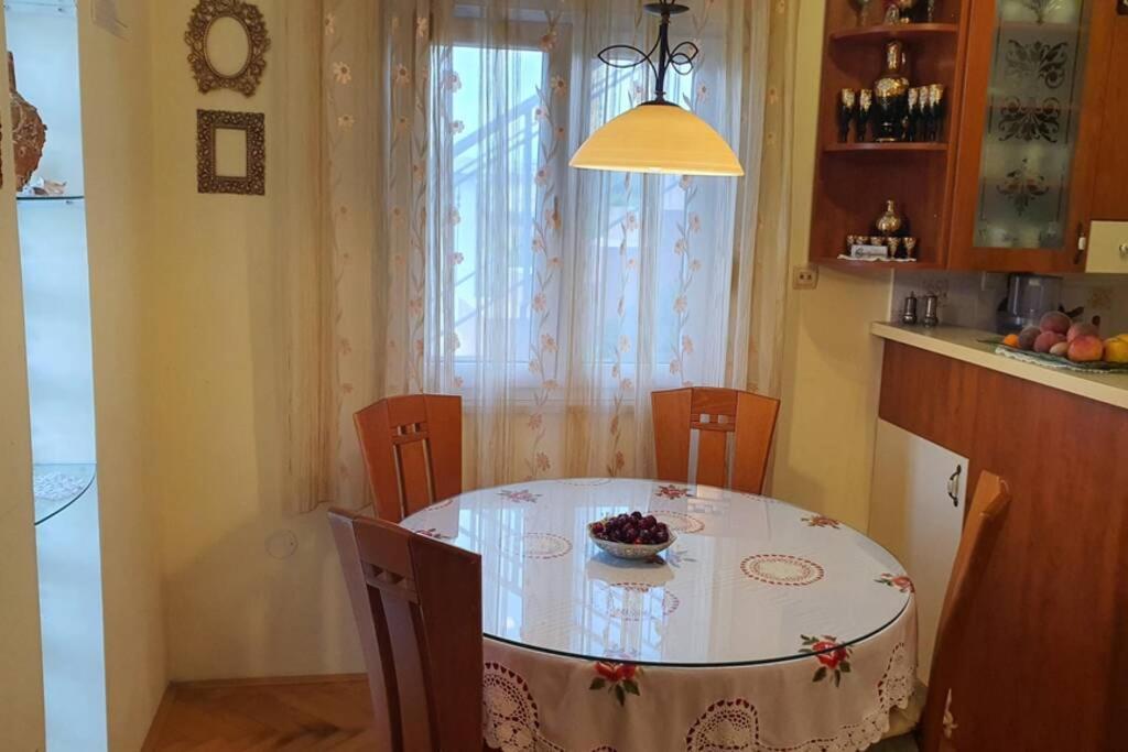 Apartment Diva Deluxe Podstrana Bagian luar foto
